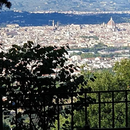 Poggio Paradiso * فلورنس